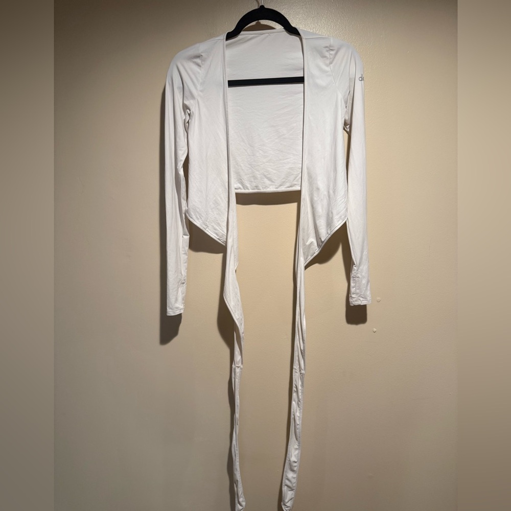 ALO Yoga White Escalate Wrap Top - Picture 13 of 15